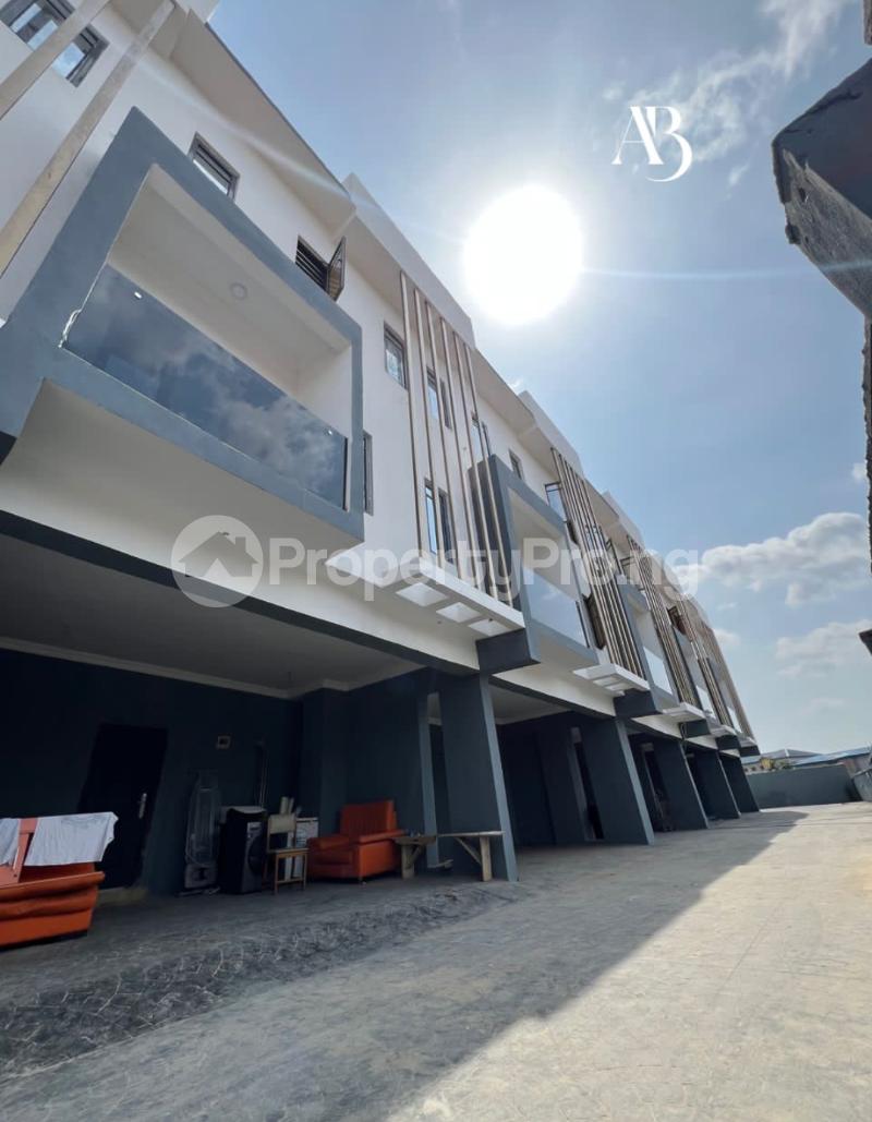 4 bedroom House for sale Off Ramat, Ogudu Lagos