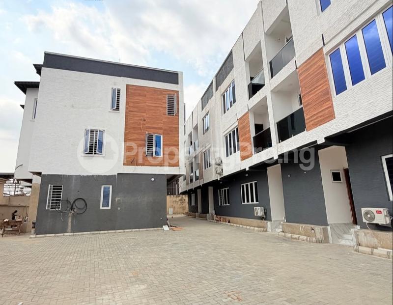 4 bedroom House for sale Adeniyi Jones Ikeja Lagos