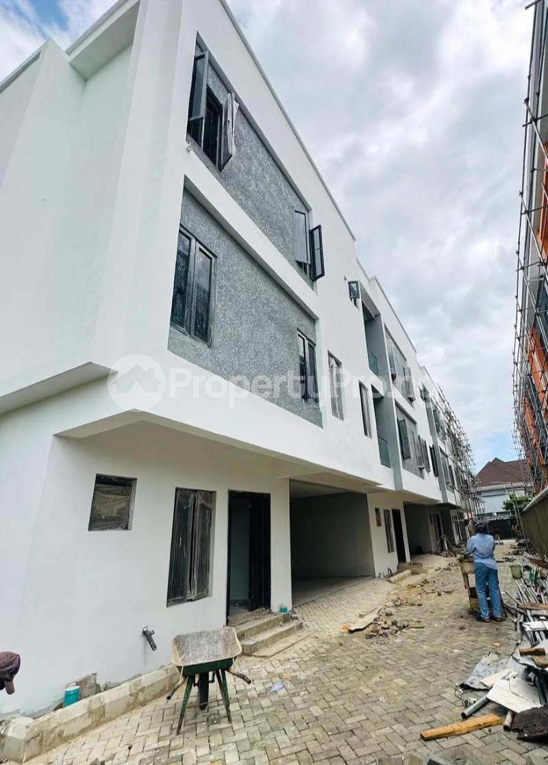 4 bedroom House for rent Phase 2, Ogudu GRA Ogudu Lagos