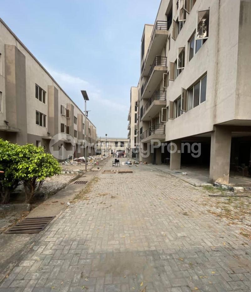4 bedroom House for sale Yaba Lagos