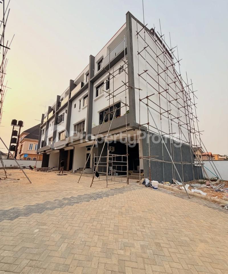 4 bedroom House for sale Gbagada Lagos - 7