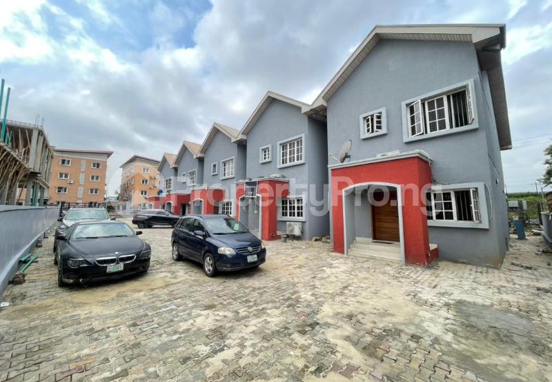 4 bedroom House for sale Millenuim/UPS Gbagada Lagos