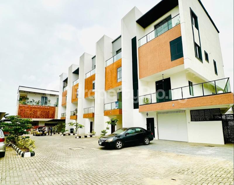 4 bedroom House for sale Shonibare Estate Maryland Lagos