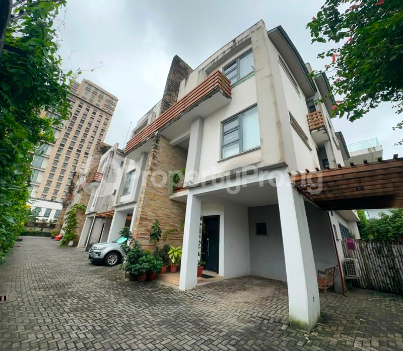 4 bedroom House for rent Bourdillon Ikoyi Lagos