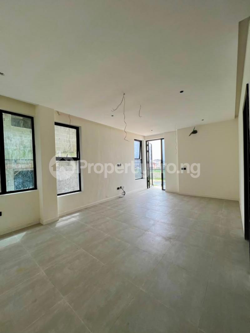 4 bedroom House for sale Ikota Lekki Lagos