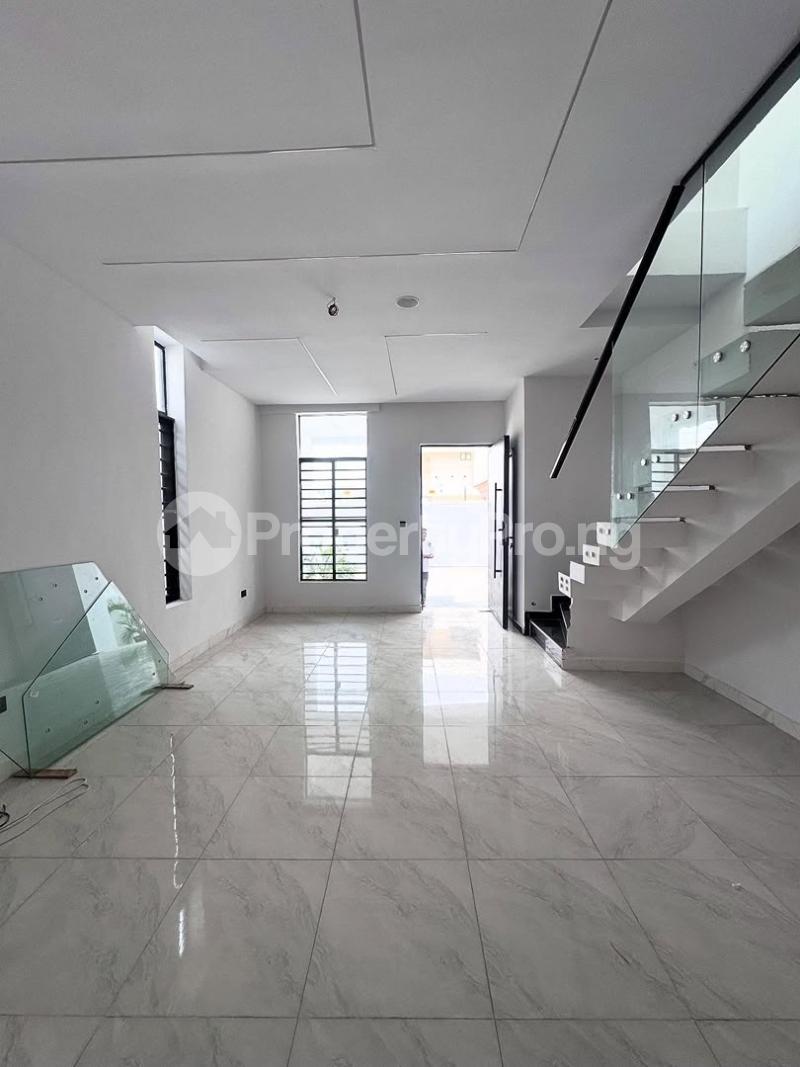 4 bedroom House for sale Abraham adesanya estate Ajah Lagos