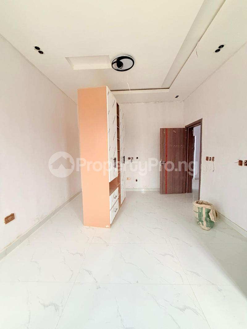 4 bedroom Flat / Apartment for sale Ikeja GRA Ikeja Lagos