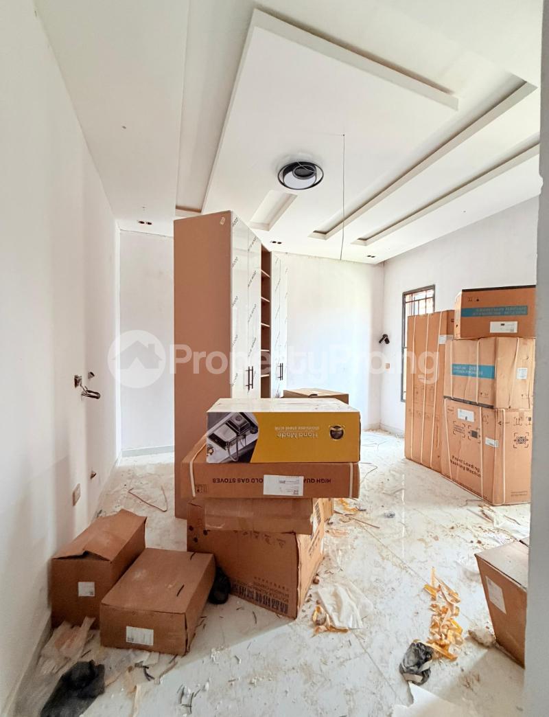 4 bedroom Flat / Apartment for sale Ikeja GRA Ikeja Lagos