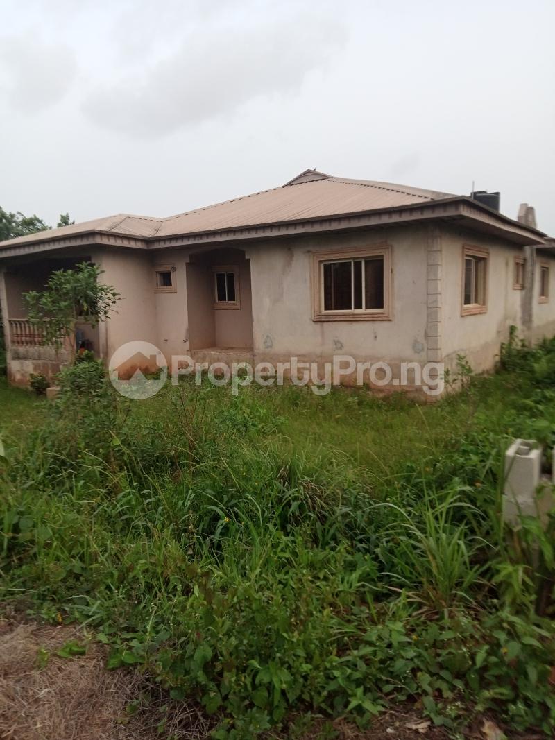 4 bedroom House for sale Obafemi Awolowo Ikorodu Lagos
