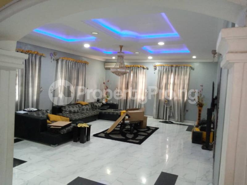 4 bedroom Flat / Apartment for rent Cele Rainbow Tipper Garage Akala Express Ibadan Oyo