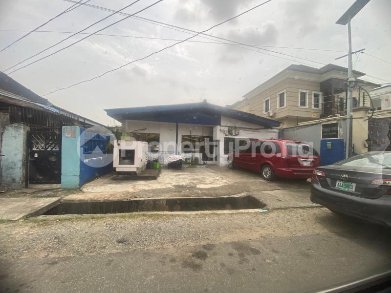 House for sale Off Gbajumoh Street, Adeniran Ogunsanya Surulere Lagos