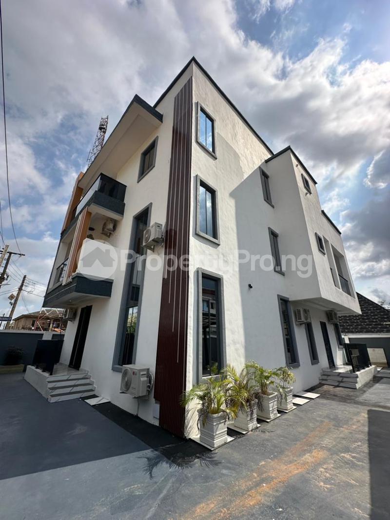 4 bedroom House for sale Igando Igando Ikotun/Igando Lagos