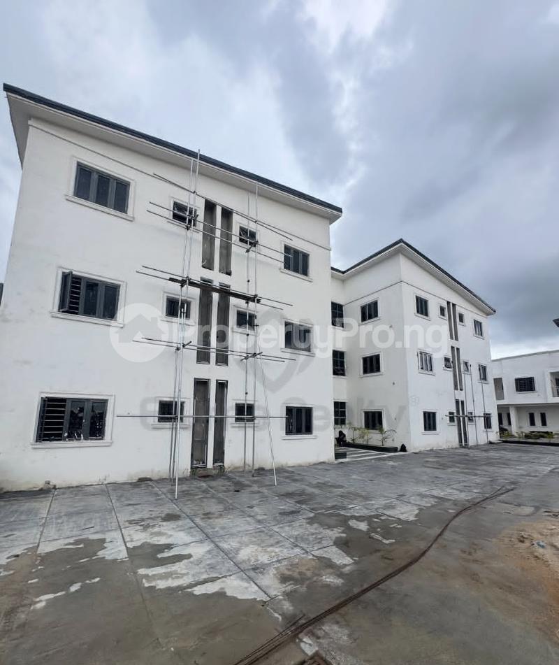 4 bedroom House for sale By Obiri Kwere Flyover, Port Harcourt Port Harcourt Rivers