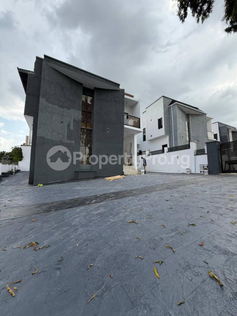 4 bedroom House for sale Alalubosa Ibadan Oyo