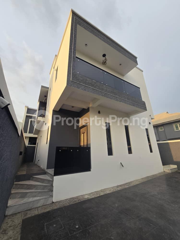 4 bedroom House for rent Omole phase 2 Ojodu Lagos