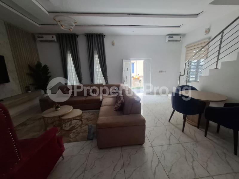 House for rent Thomas Estates Ajah Lagos Thomas estate Ajah Lagos - 0