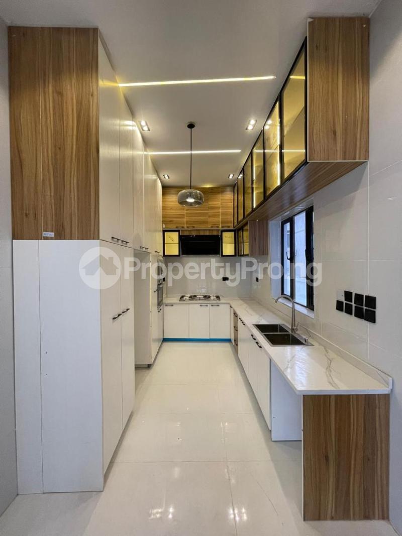 4 bedroom House for rent Ikota Lekki Lagos