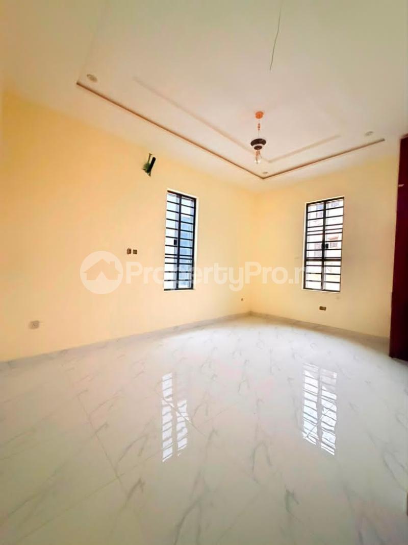 4 bedroom House for sale Omole phase 1 Ojodu Lagos