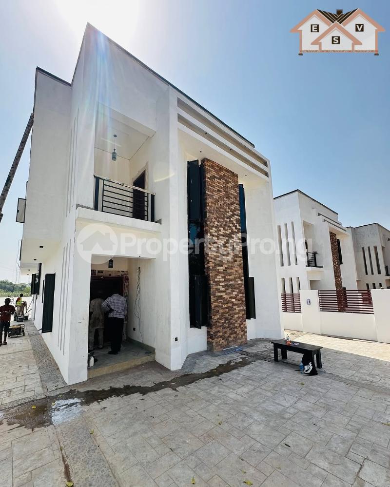 4 bedroom House for sale Link Reservation Estate Jericho Ibadan Oyo