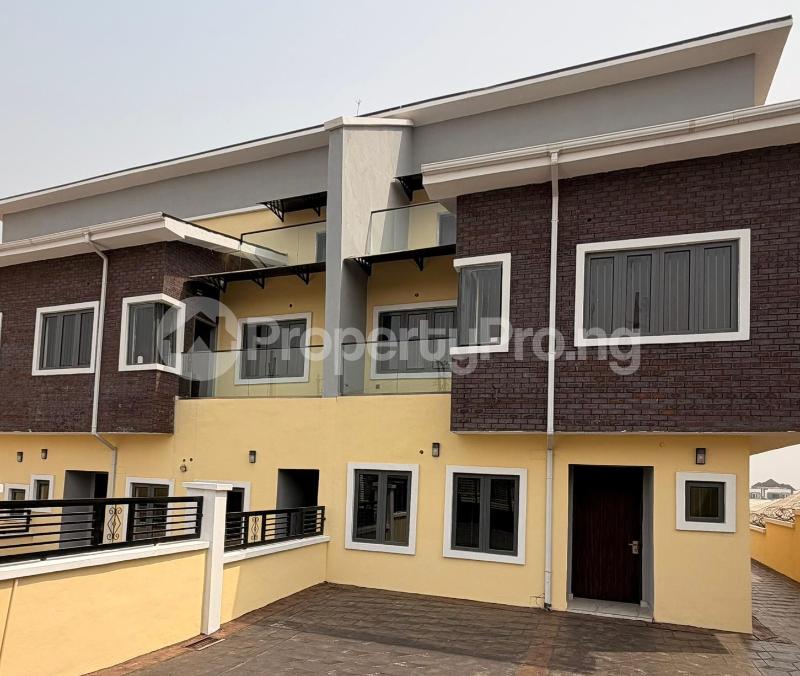 4 bedroom House for sale Kolapo Ishola Gra Akobo Ibadan Oyo