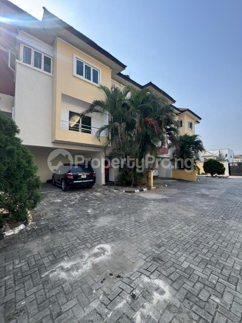 4 bedroom House for rent Ikota Ikota Lekki Lagos