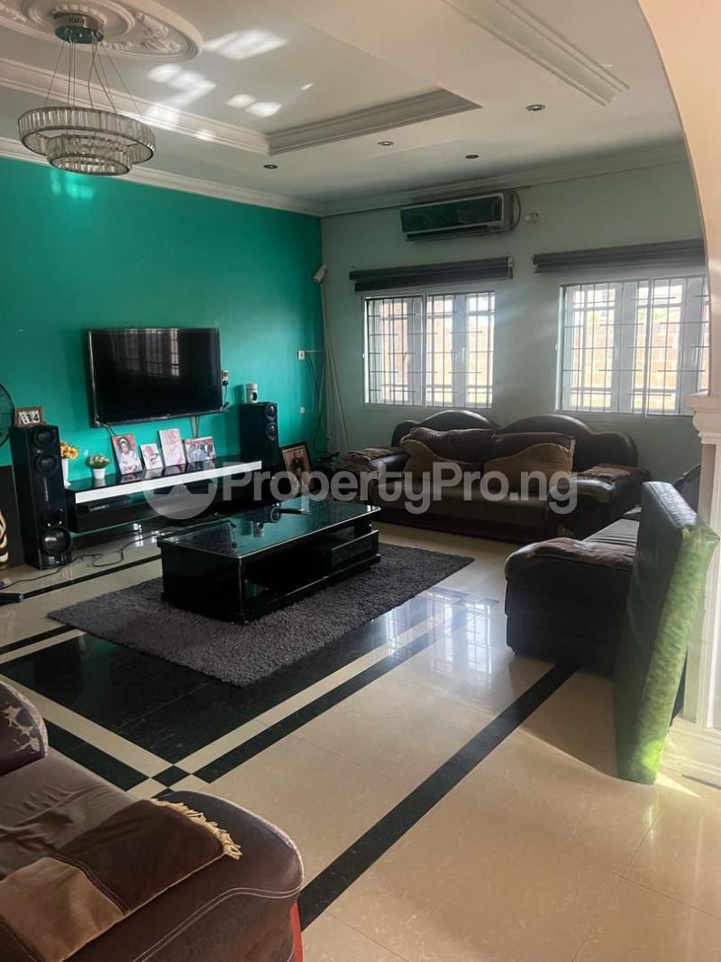 4 bedroom House for sale Elebu Area, Oluyole Extension Akala Express Ibadan Oyo - 2