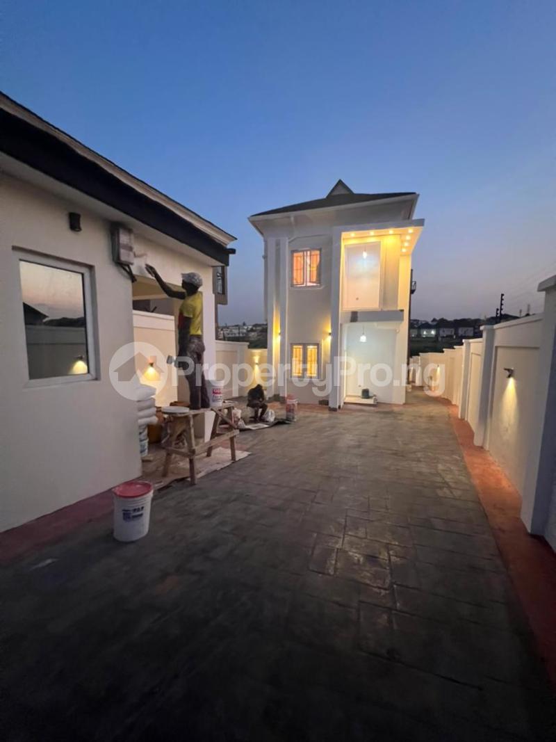 4 Bedroom House In Omole Phase 2 Ojodu Lagos House For Sale In Ojodu 