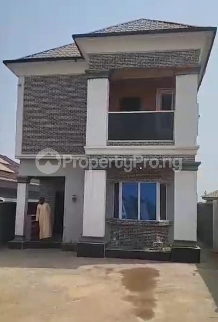 4 bedroom House for sale Arigbaowo Mowe Obafemi Owode Ogun