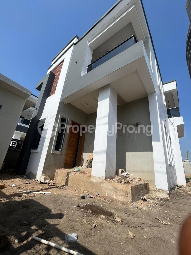 4 bedroom House for sale Kolapo Ishola Gra Akala Express Ibadan Oyo