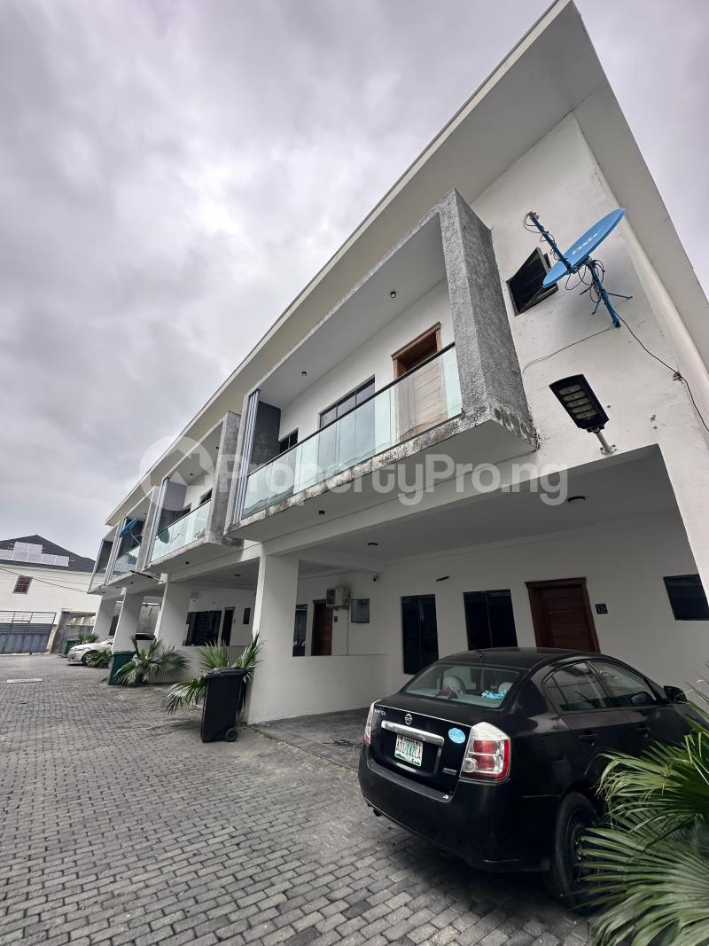 4 bedroom House for rent Orchid Road orchid Lekki Lagos