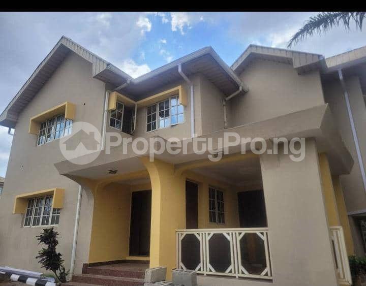 4 bedroom Flat / Apartment for rent Agala Estate Close To Uch Ibadan Oyo