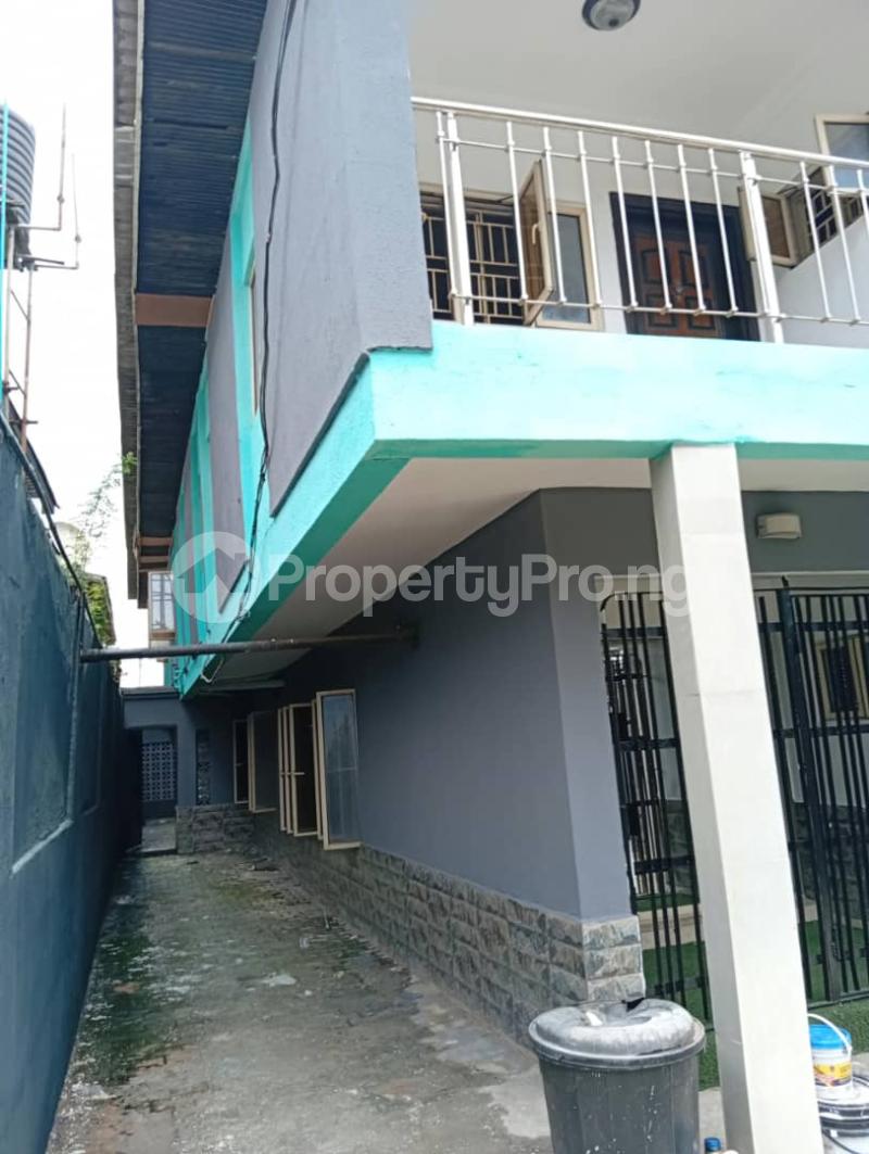 4 bedroom House for rent Mende Maryland Lagos