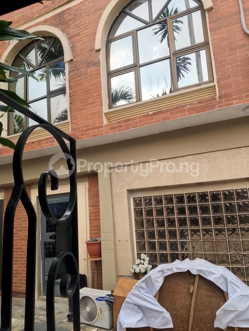 4 bedroom House for sale Moses Ighodalo Shangisha Kosofe/Ikosi Lagos