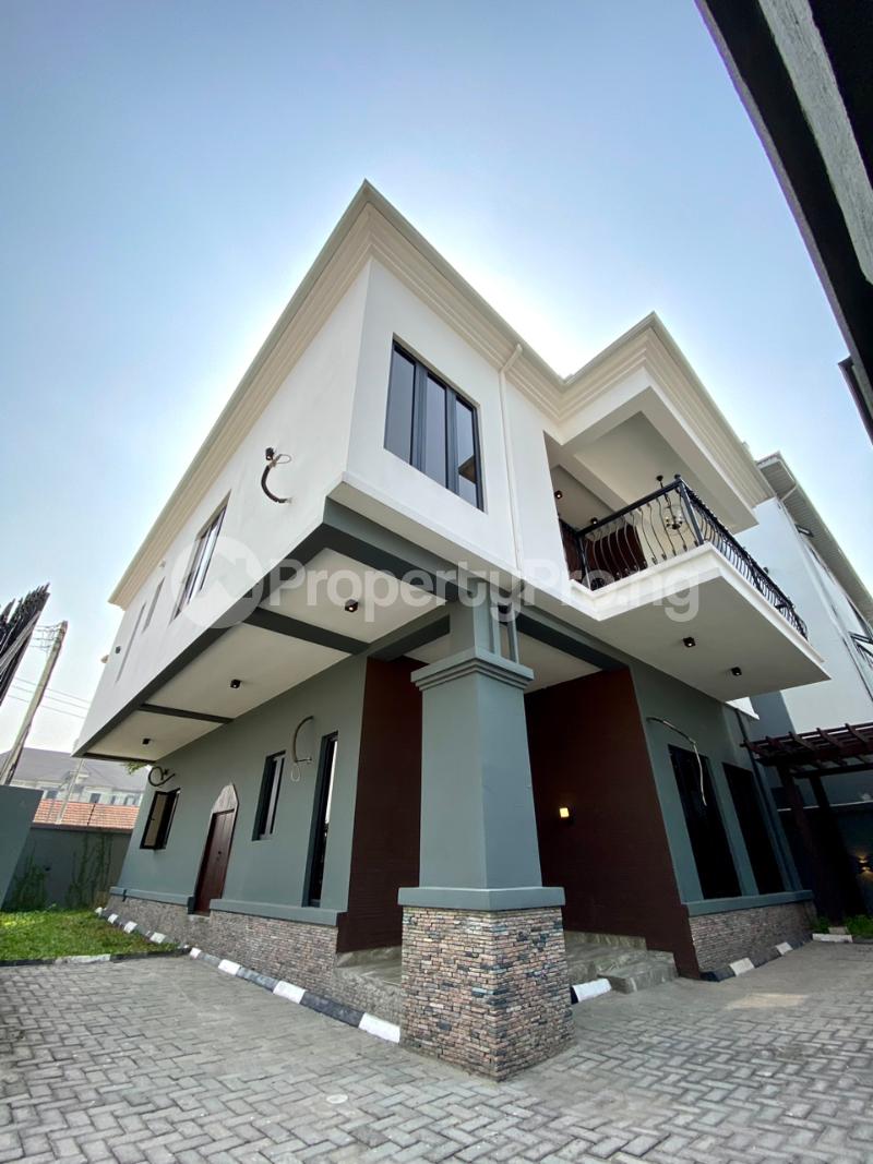 4 bedroom House for sale chevron Lekki Lagos
