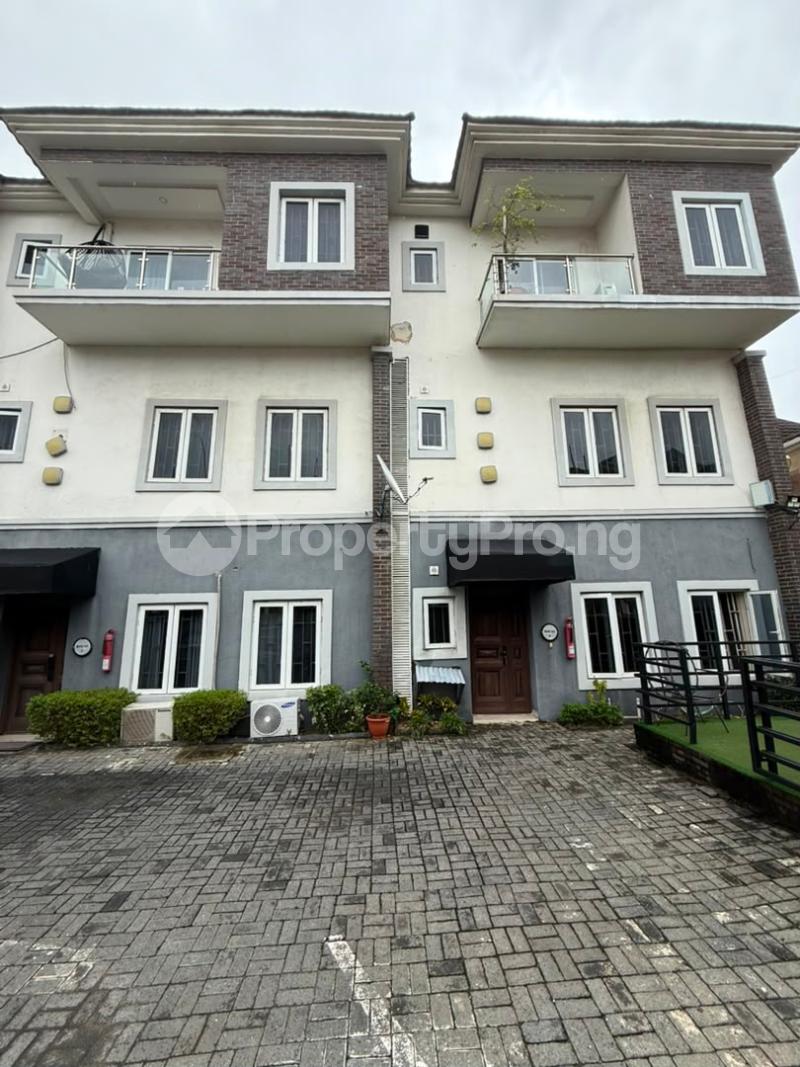 4 bedroom Flat / Apartment for rent Ikate Lekki Lagos