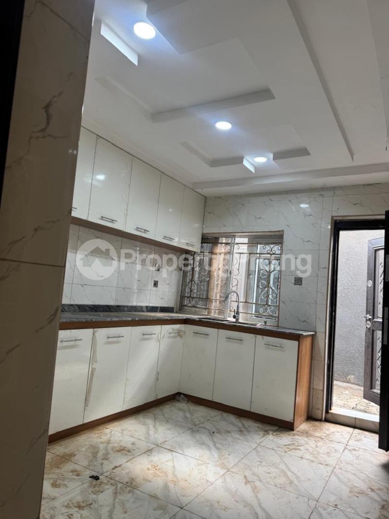4 bedroom House for rent Olusoji Oluyole Extension Oluyole Estate Ibadan Oyo