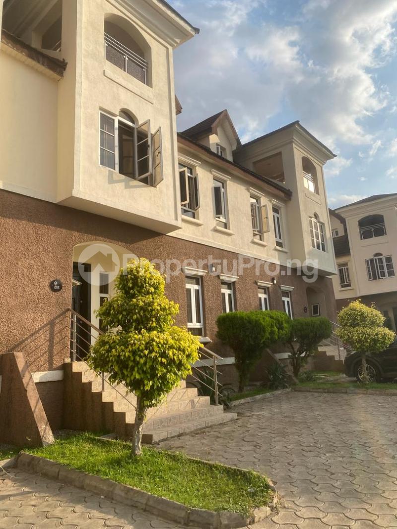 4 bedroom House for rent Legislative Quarters, Apo Abuja