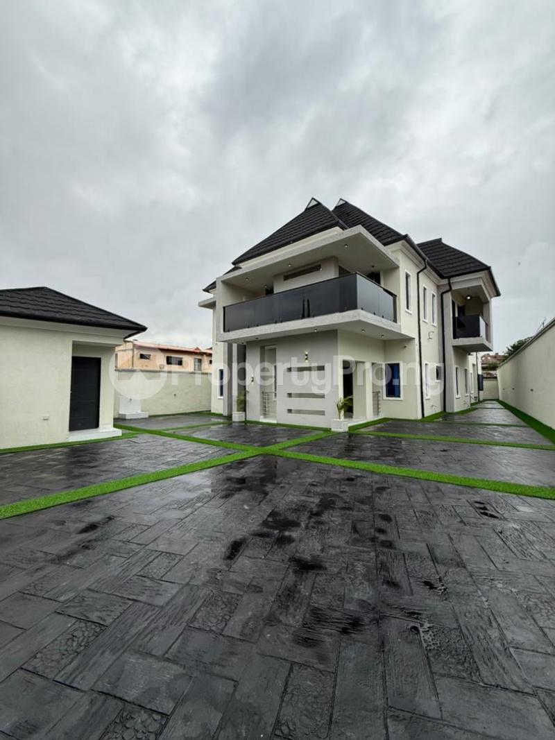 4 bedroom House for sale Blue Gate Oluyole Oluyole Estate Ibadan Oyo
