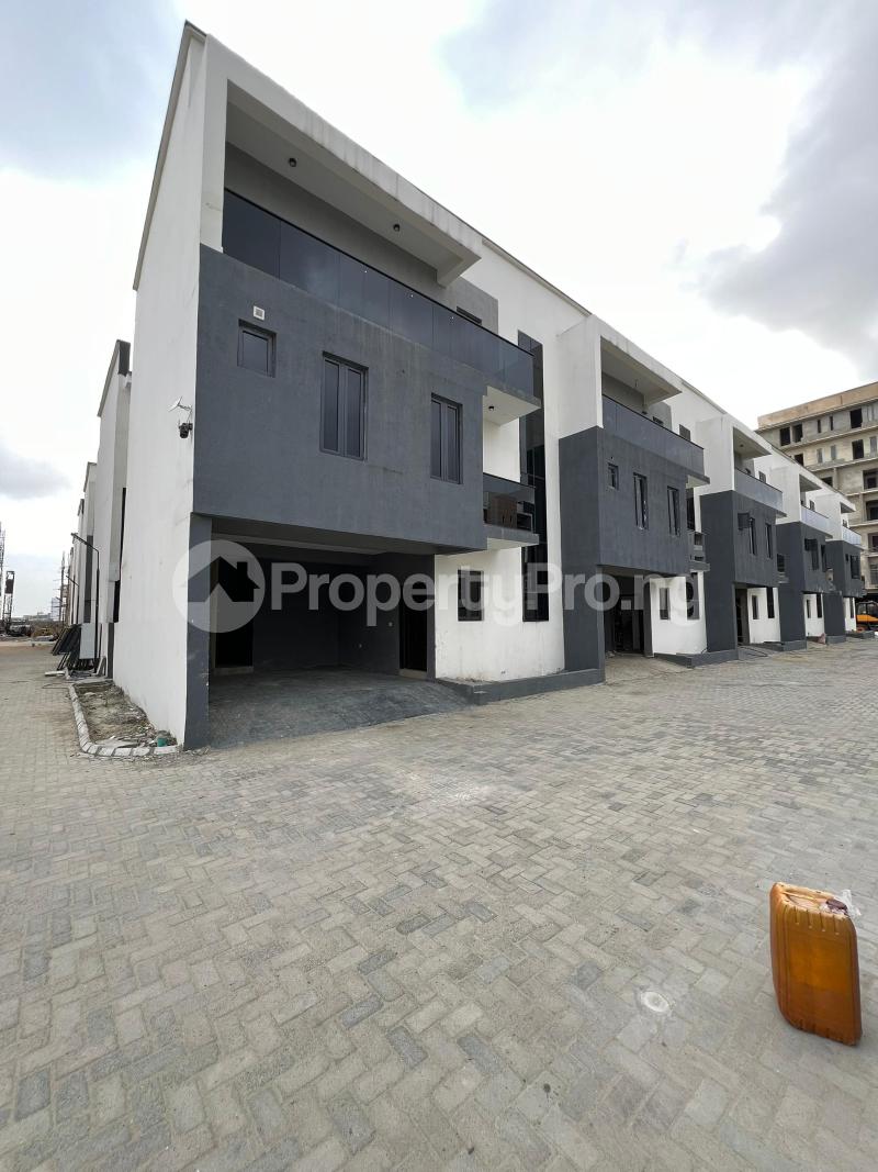 4 bedroom House for sale Lekki Phase 1, Lekki Lagos - 0