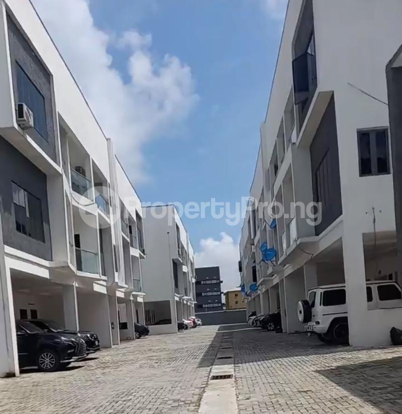 4 bedroom House for rent Ikate Lekki Lagos