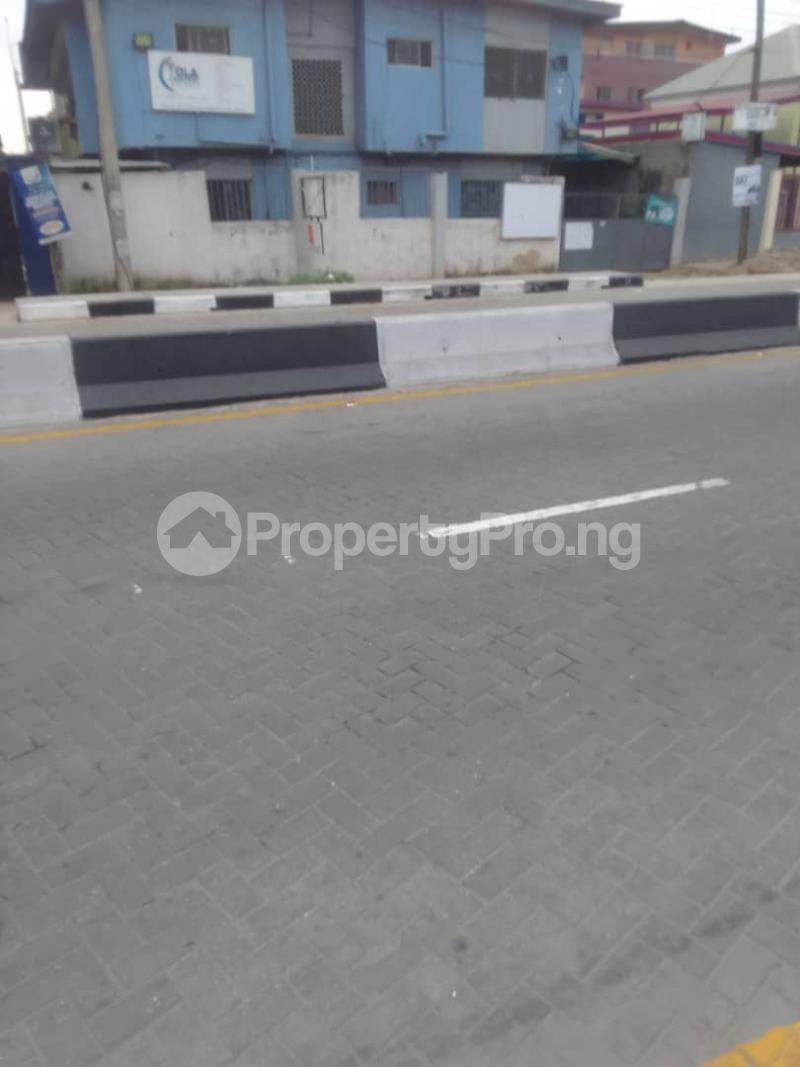 4 bedroom House for sale Yaba Lagos