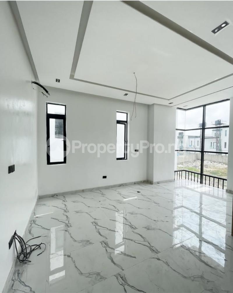 4 bedroom House for sale chevron Lekki Lagos