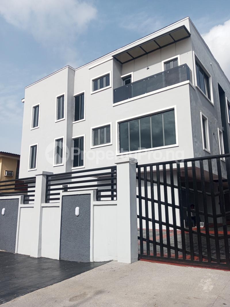 4 bedroom House for sale Estate OGBA GRA Ogba Lagos