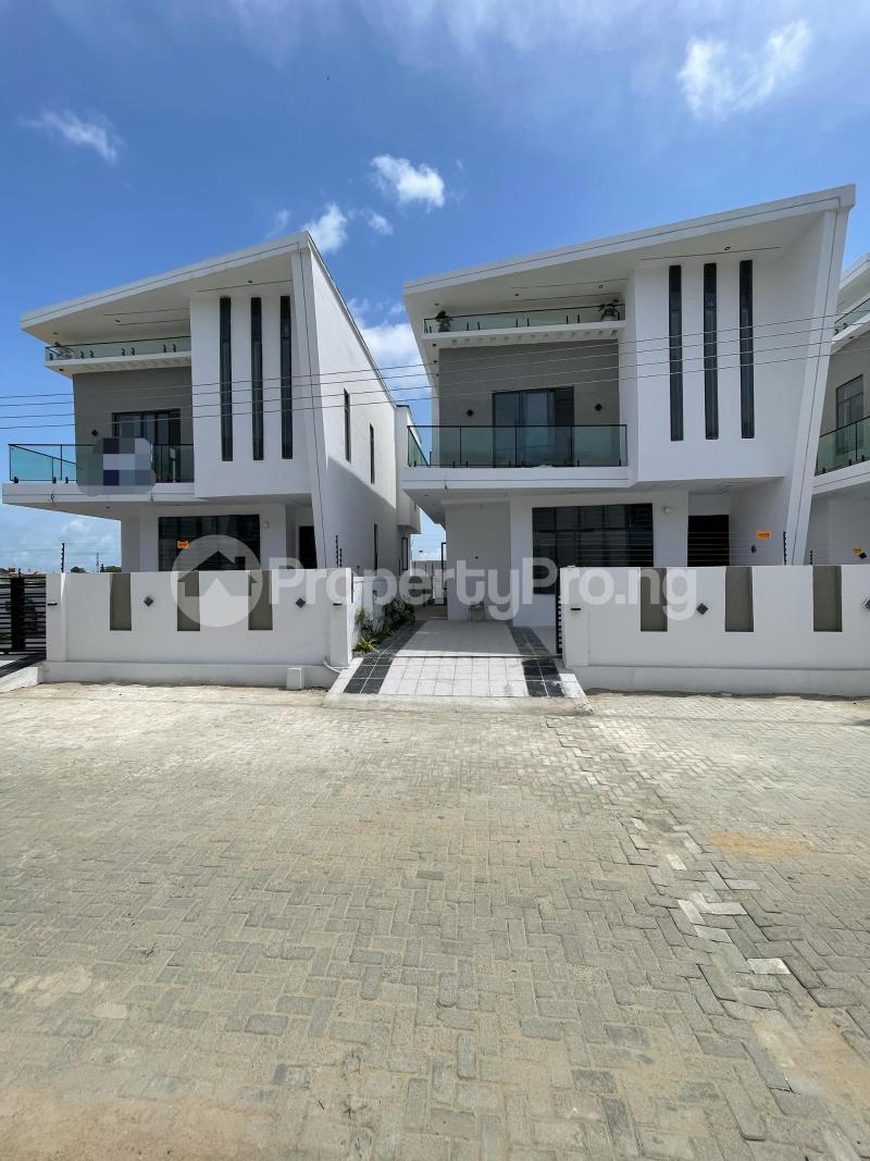 4 bedroom House for sale Badore Ajah Lagos