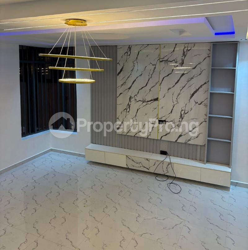 4 bedroom House for sale Ifako-ogba Ogba Lagos