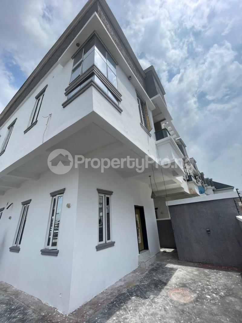 4 bedroom House for rent Ikota Lekki Lagos