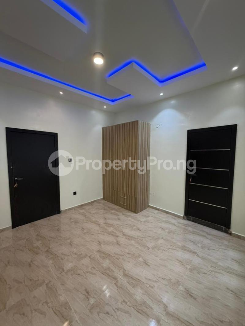 4 bedroom House for sale Osapa london Lekki Lagos