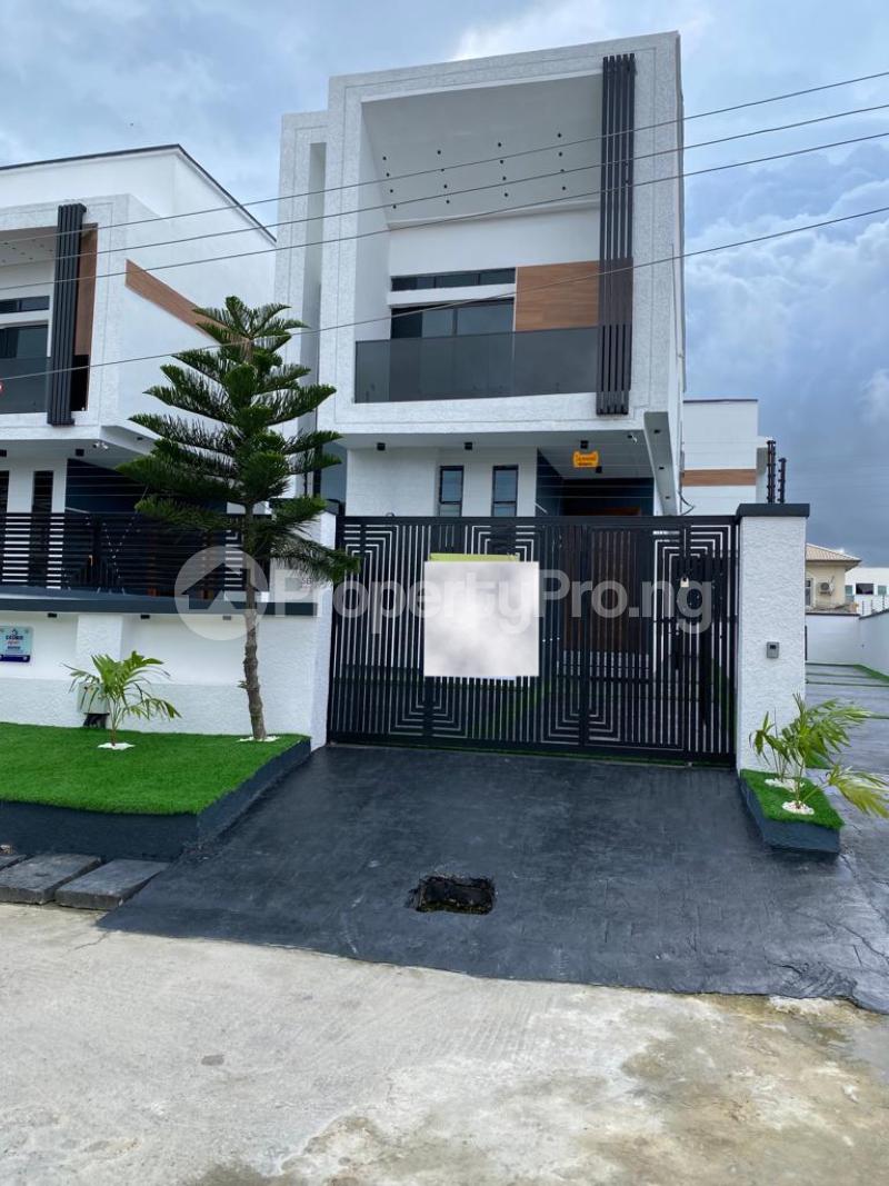 4 bedroom House for rent Ikota Lekki Lagos