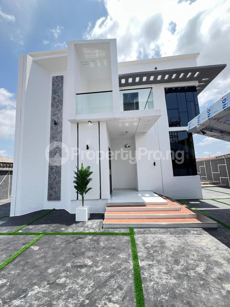 4 bedroom House for sale Aare Oluyole Estate Ibadan Oyo