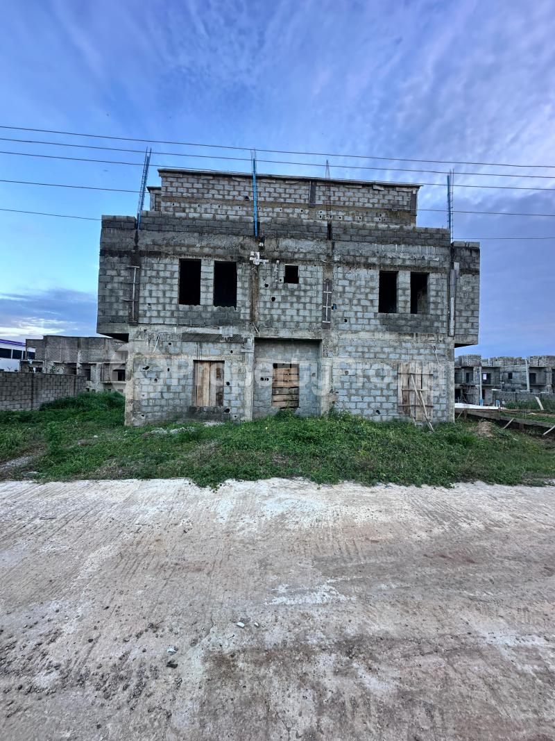 4 bedroom House for sale Life Camp Abuja
